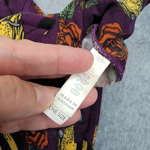 Lularoe women's flowers and bee print leggings - Picture 6 of 9